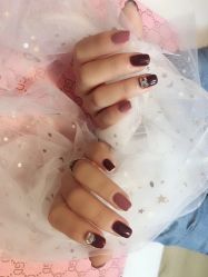 -闺蜜时间美甲美睫皮肤管理中心