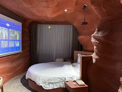 -幸栖洞穴设计酒店(成都春熙路店)