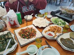 -梁姐啤酒鱼(兴坪古镇店)