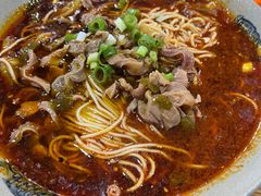 -丁丁猫重庆小面(徐州路店)