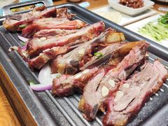 -娜仁图雅蒙古美食村(33小镇店)