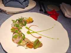 -弦月窗LUNETTE BY AMANDA(复兴路店)