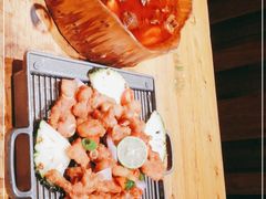 -老滇山寨•云南特色菜•地方菜•民族风情歌舞表演(金碧店)