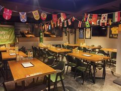 -京狮炙燥·精酿烧烤(首经贸店)