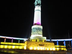 -人民防洪胜利纪念塔