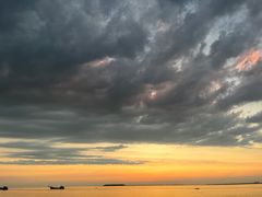 -巴陵广场