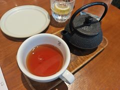 -Two Birds One Stone·一石二鸟(诚品生活店)
