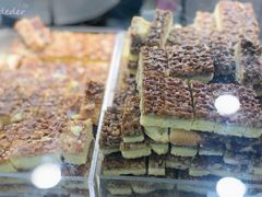 杏仁排-上海哈尔滨食品厂(汇联商厦店)