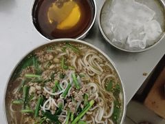 -正宗杨记普洱酸醋米线(总店)