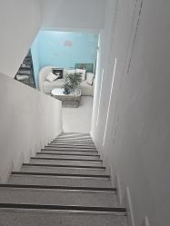 -斐尔国际皮肤管理中心