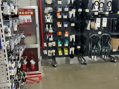 -迪卡侬(观山店)