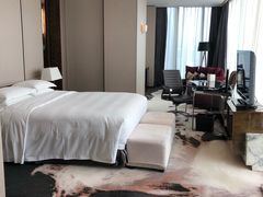 -广州天河希尔顿酒店