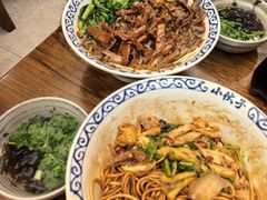 -梅溪·小伙子干挑面(安吉总店)