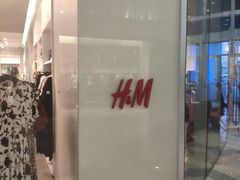 -H&M(鹏欣水游城店)