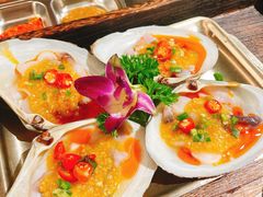 -围炉肉舍•炭烤活鳗•丹东海鲜烤肉(步行街店)