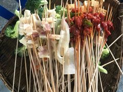 -马路边边串串香(涑河南街店)