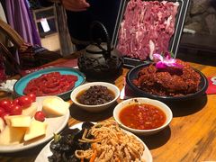 -老牌坊云南鱼豆花火锅(嵩山店)