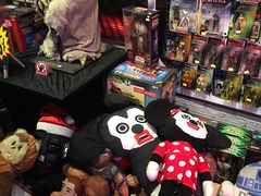 -席娜卡琳火车铁道夜市