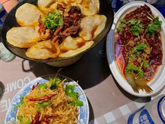 -百味地锅鸡(二店·财校分店)