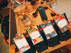 -星巴克臻选(上海合生汇1F店)