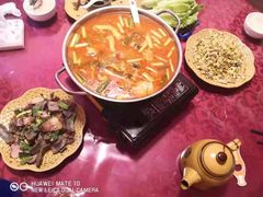 酸汤鱼-古城苗家土菜馆(河景餐厅店)