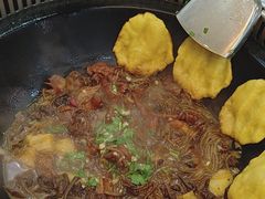 -70後铁锅炖(坡博总店)
