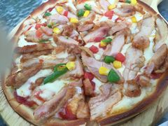-玛格萝妮比萨屋(四平店)