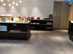 -深圳龙华大浪商业中心亚朵X酒店