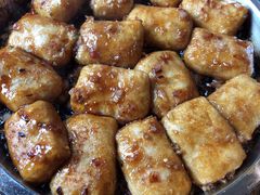 -河畔春天时尚餐厅