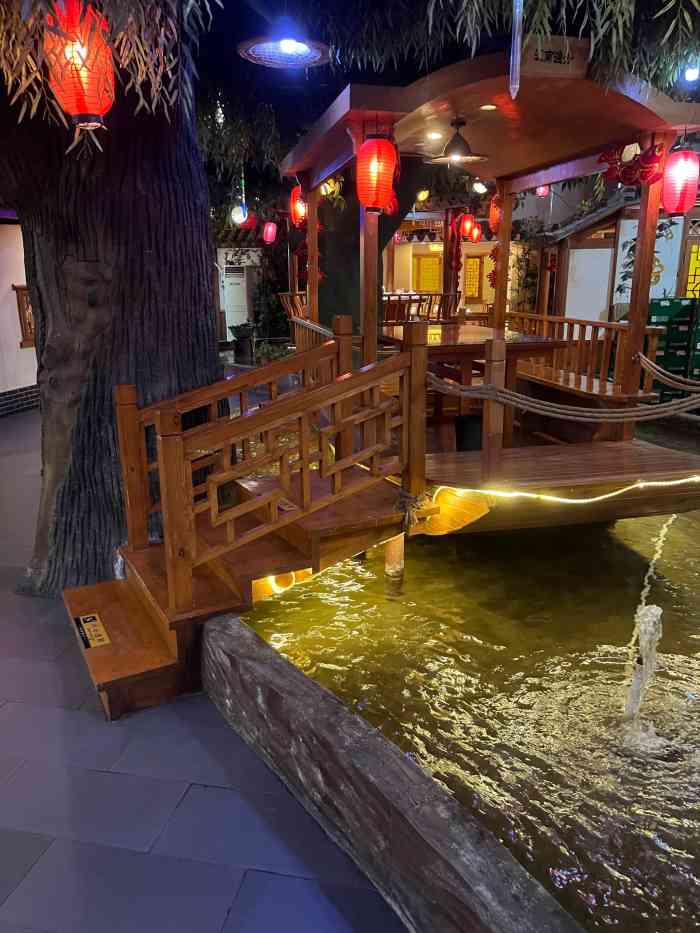 洛阳路水上江南大酒店图片