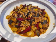 姜辣娃娃渔-印象鲵宴·张家界地标美食名片(溪布街店)