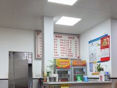 -何记酿皮店(西流湾店)