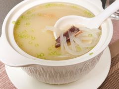 -忆食尚腊味煲仔饭(华南城店)