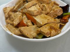 -何适山庄 ·可团建(水长城P2停车场店)