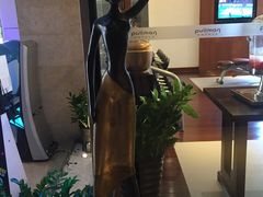 -三亚湾海居铂尔曼度假酒店