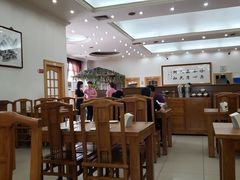 大堂-南磨房食府(燕莎奥特莱斯购物中心店)