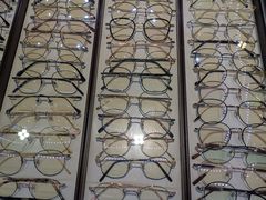 -杭州宝岛眼镜(东三环南路店)