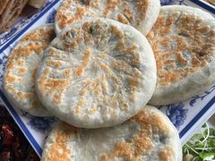 -虹海圣肉饼店家常菜馆