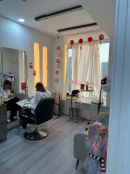 -LILI·HAIR SALON理理造型