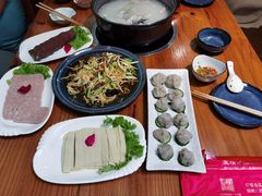 -风情丽江斑鱼火锅(孙家沟西南路80号店)