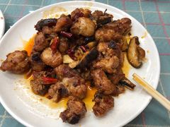 香炒黄焖鸡-红鼻子桂林米粉(金唐新光界店)