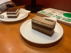 -西西弗书店&矢量咖啡(壹方购物中心店)