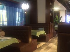 卡座-花样西贡·法式越南餐厅(西大万达店)