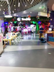 -菲菲羊乐园(临平银泰城店)