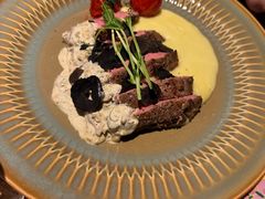 -JINNS锦时 steak&pizza(浸信会礼拜堂旧址店)