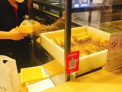 面包甜点陈列柜-粉粉乐鲷鱼烧(美罗城店)