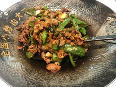 -费大厨辣椒炒肉(黄兴中心广场店)