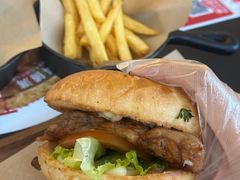 -必胜客(安盛金马店)