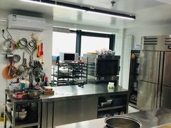 -食间旅人DIY烘焙工作室