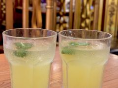 -新白鹿餐厅(银泰西湖文化广场店)